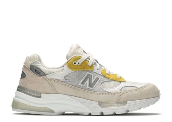 new-balance-992-paperboy-1.jpg
