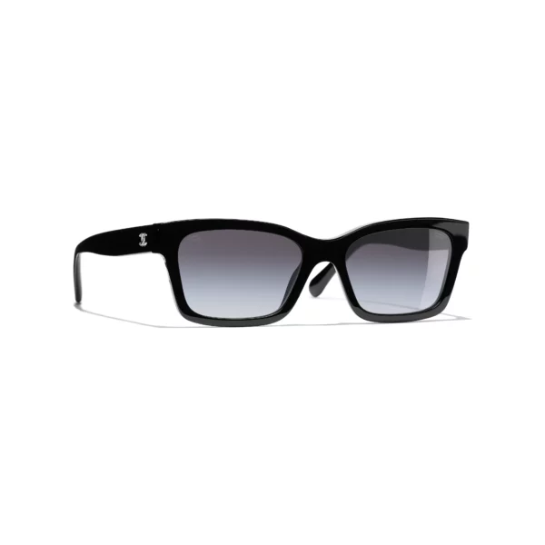 Square Sunglasses - Black. Lenses: Grey, Polarized, Gradient