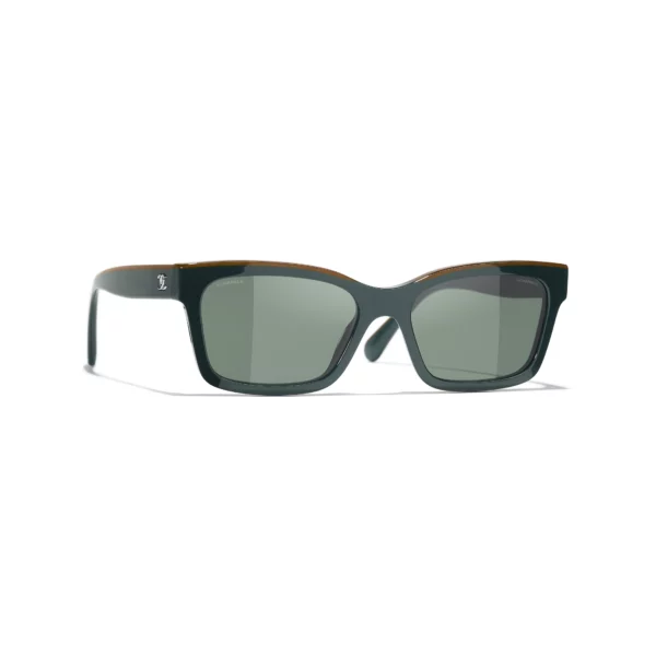 Square Sunglasses - Khaki & Green. Lenses: Green